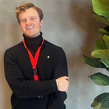 Hannes4 Beskåret 16 9